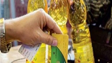 صورة وزير التموين: زيادة أسعار الزيت في البطاقات إلى 25 جنيها بداية من نوفمبر