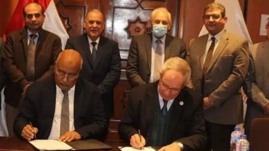 صورة مصر للألومنيوم توقع عقد مع سيجمان لتقديم استشارات مشروع إنتاج جنوط السيارات