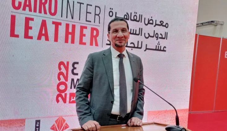 جمال السمالوطي في معرض القاهرة الدولي للجلود