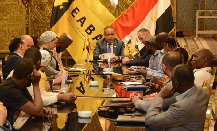 المصريين الأفارقة تبحث مع رؤساء الجاليات الأفريقية في مصر سبل التعاون الاقتصادي المشترك