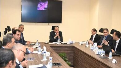 صورة وزير التجارة والصناعة يتفقد مقر الوزارة بالعاصمة الإدارية الجديدة