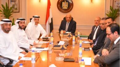 صورة وزير قطاع الأعمال يبحث مع الإمارات العالمية للألمنيوم إقامة مصنع جديد في مصر