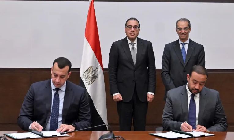 المصرية للاتصالات تحصل على أول رخصة لتشغيل خدمات الجيل الخامس في مصر