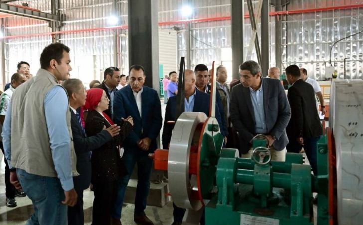 رئيس الوزراء يفتتح مصنع تشينج شان لإنتاج مواسير الصلب الملحومة والمسحوبة