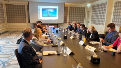 صورة رئيس التمثيل التجاري يبحث مع وفد ألماني رؤية مصر لجذب الاستثمارات الأجنبية