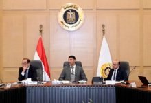 صورة تشكيل مجموعة عمل لمراجعة برنامج تنمية صناعة السيارات