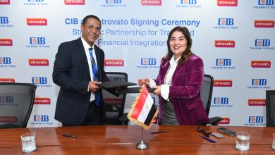 صورة مذكرة تفاهم بين أوتروفاتو والبنك التجاري الدولي لتمكين التجارة والحلول المالية في إفريقيا